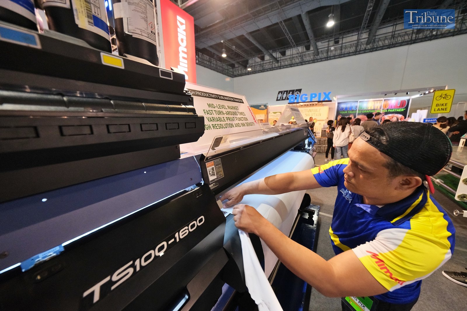 TRIBUNE-graphicexpo